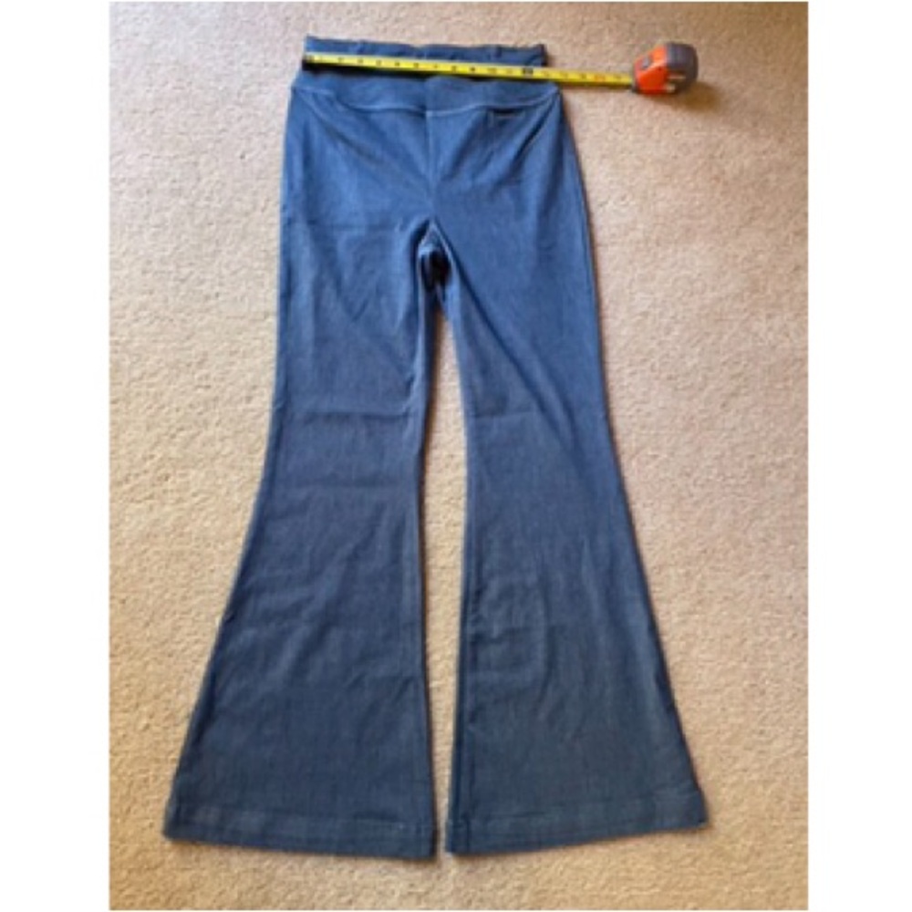 HALARA Women's Flare & Wide Leg Jeans - Blue med/petite 26x29